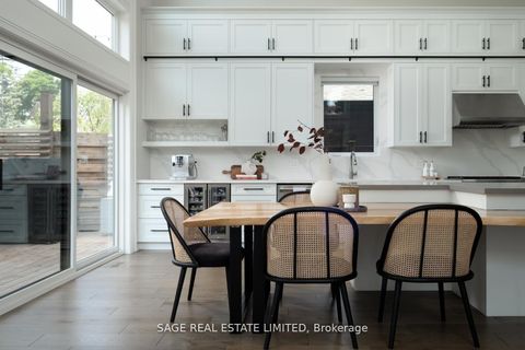 Photo 8 at 26 Wellesworth Drive, West Deane, Toronto
