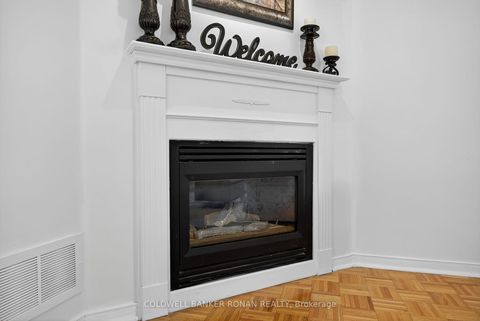 Photo 10 at 97 Parktree Drive, Maple, Vaughan