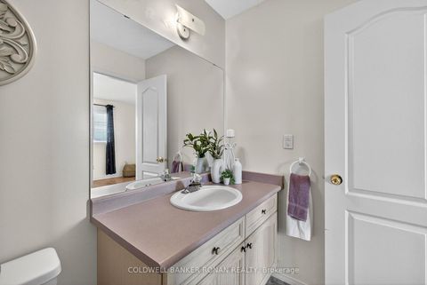 Photo 21 at 97 Parktree Drive, Maple, Vaughan