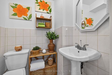 Photo 29 at 97 Parktree Drive, Maple, Vaughan