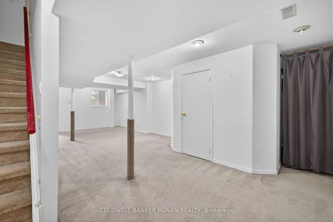 Photo 30 at 97 Parktree Drive, Maple, Vaughan