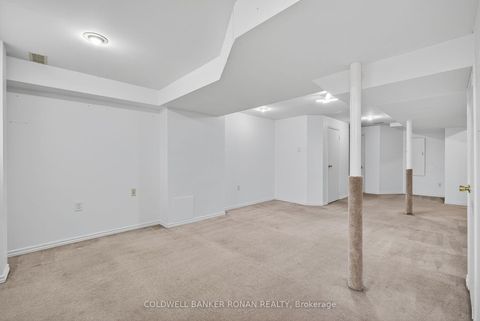Photo 33 at 97 Parktree Drive, Maple, Vaughan