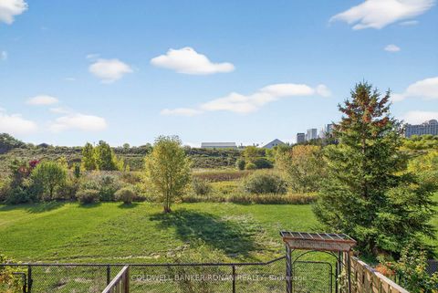 Photo 41 at 97 Parktree Drive, Maple, Vaughan