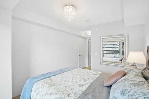 Photo 17 at 610 - 525 Adelaide Street W, Waterfront Communities C1, Toronto