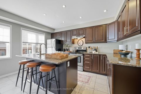 Photo 3 at 46 Comfort Way, Blue Grass Meadows, Whitby