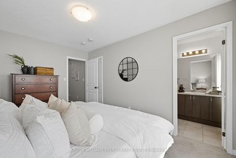 Photo 16 at 46 Comfort Way, Blue Grass Meadows, Whitby