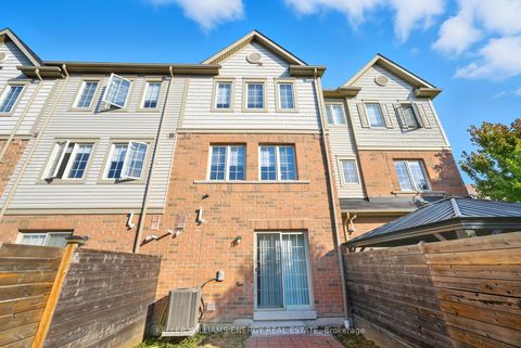 Photo 29 at 46 Comfort Way, Blue Grass Meadows, Whitby