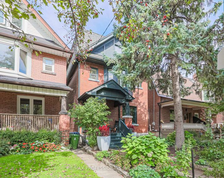 Photo 0 at 18 Constance Street, Swansea, Toronto