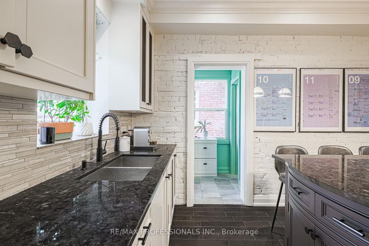 Photo 9 at 18 Constance Street, Swansea, Toronto