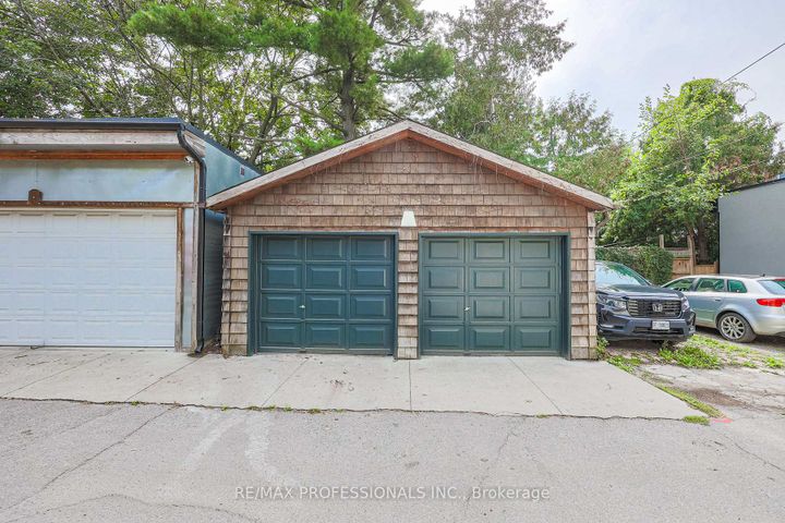 Photo 39 at 18 Constance Street, Swansea, Toronto