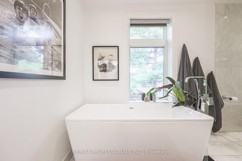 Photo 20 at 18 Constance Street, Swansea, Toronto