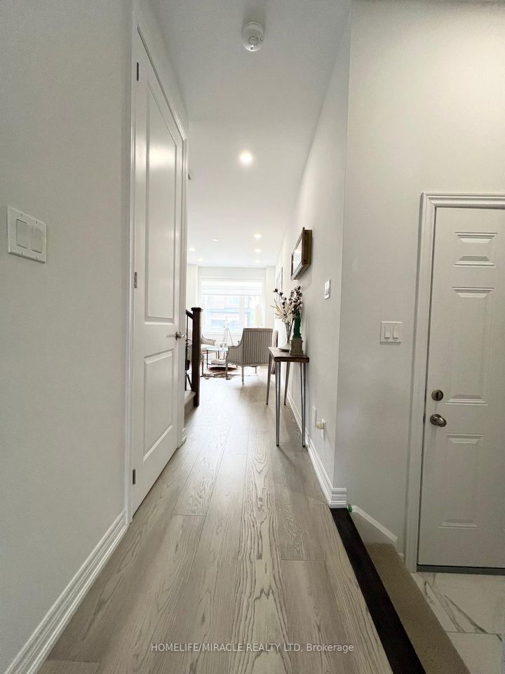 Photo 15 at 1017 Lockie Drive, Kedron, Oshawa