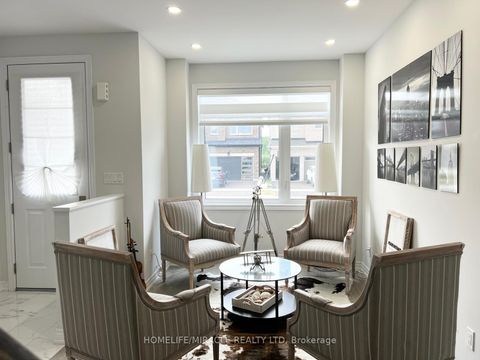 Photo 3 at 1017 Lockie Drive, Kedron, Oshawa