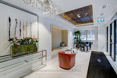 Photo 3 at 303 - 3 Southvale Drive, Leaside, Toronto