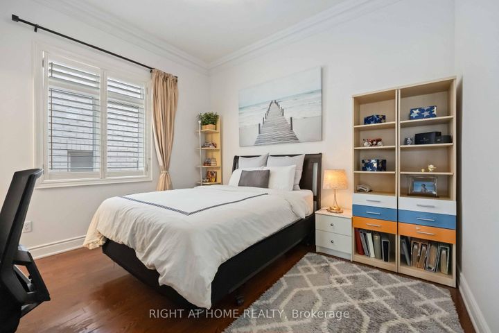 Photo 21 at 6 Sachet Drive, Oak Ridges Lake Wilcox, Richmond Hill