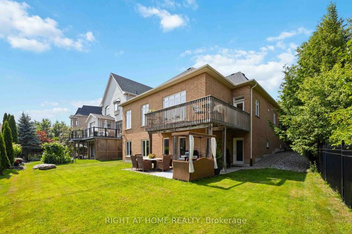 Photo 32 at 6 Sachet Drive, Oak Ridges Lake Wilcox, Richmond Hill