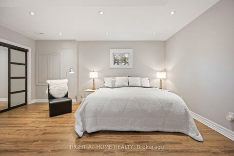 Photo 25 at 6 Sachet Drive, Oak Ridges Lake Wilcox, Richmond Hill