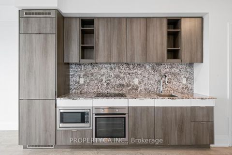 Photo 7 at 2110 - 101 Erskine Avenue, Mount Pleasant West, Toronto
