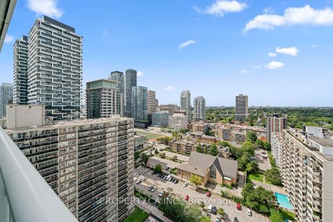 Photo 11 at 2110 - 101 Erskine Avenue, Mount Pleasant West, Toronto