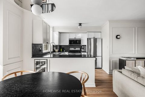 Photo 1 at 404 - 1369 Bloor Street W, Dufferin Grove, Toronto