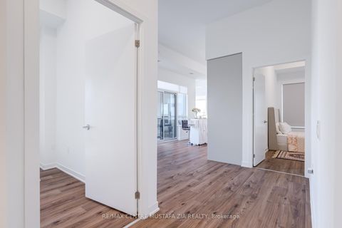 Photo 10 at 217 - 395 Dundas Street W, GO Glenorchy, Oakville