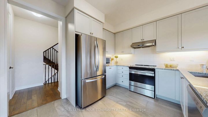 Photo 9 at 32 Delft Drive, Victoria Square, Markham