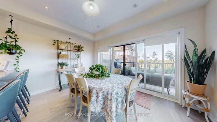 Photo 11 at 32 Delft Drive, Victoria Square, Markham