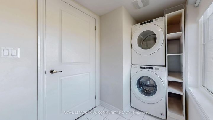 Photo 15 at 32 Delft Drive, Victoria Square, Markham