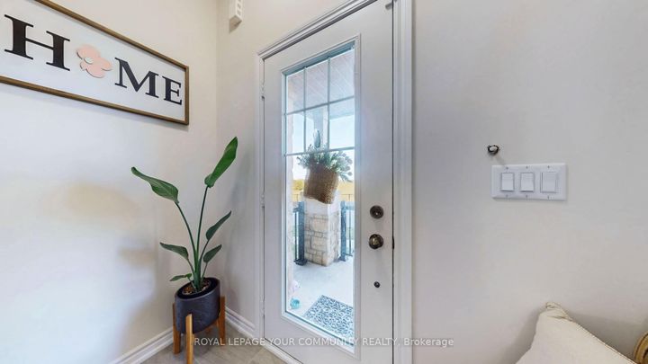 Photo 17 at 32 Delft Drive, Victoria Square, Markham