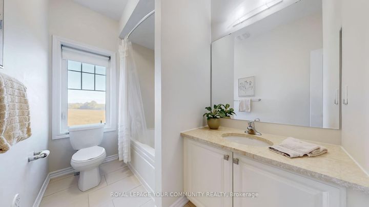 Photo 27 at 32 Delft Drive, Victoria Square, Markham