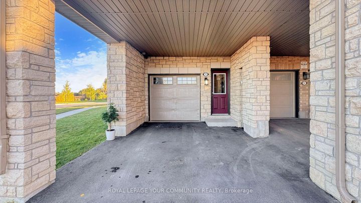 Photo 37 at 32 Delft Drive, Victoria Square, Markham