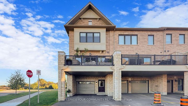 Photo 38 at 32 Delft Drive, Victoria Square, Markham