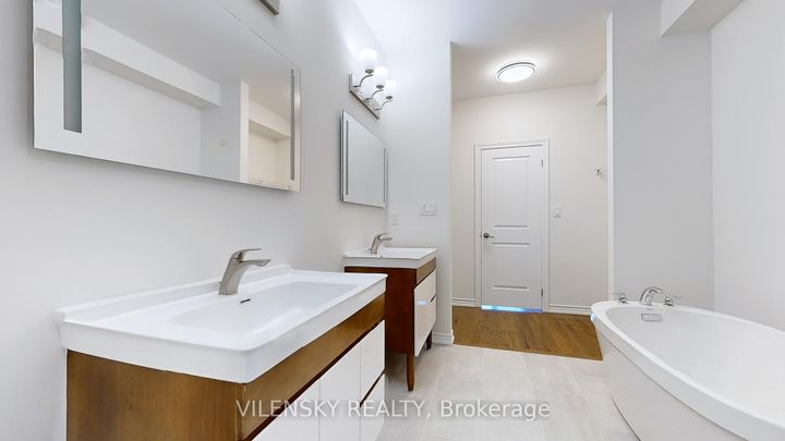 Photo 19 at 119 Golden Trail, Patterson, Vaughan