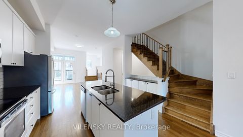 Photo 5 at 119 Golden Trail, Patterson, Vaughan Photo 5 at 119 Golden Trail, Patterson, Vaughan