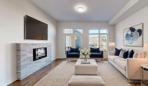 Photo 6 at 119 Golden Trail, Patterson, Vaughan Photo 6 at 119 Golden Trail, Patterson, Vaughan