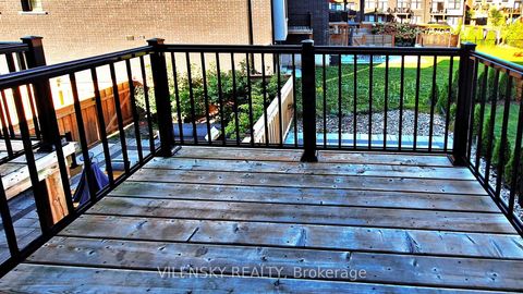 Photo 11 at 119 Golden Trail, Patterson, Vaughan Photo 11 at 119 Golden Trail, Patterson, Vaughan