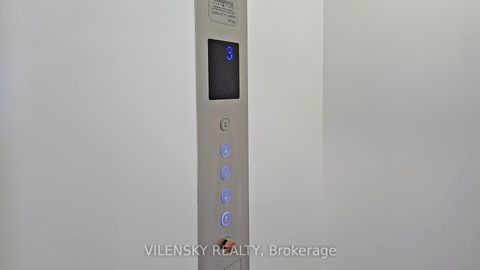 Photo 14 at 119 Golden Trail, Patterson, Vaughan Photo 14 at 119 Golden Trail, Patterson, Vaughan