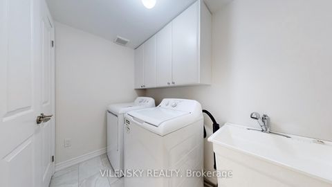 Photo 25 at 119 Golden Trail, Patterson, Vaughan Photo 25 at 119 Golden Trail, Patterson, Vaughan