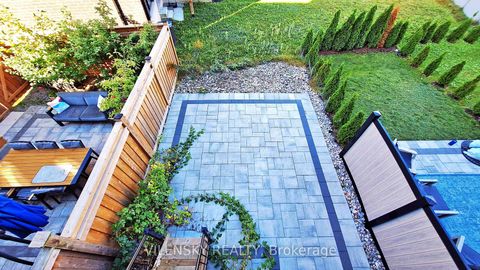 Photo 26 at 119 Golden Trail, Patterson, Vaughan Photo 26 at 119 Golden Trail, Patterson, Vaughan