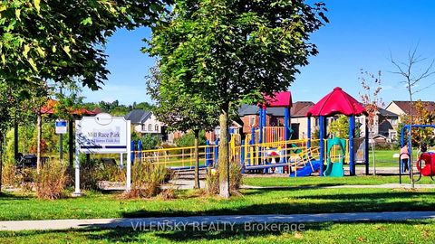 Photo 29 at 119 Golden Trail, Patterson, Vaughan Photo 29 at 119 Golden Trail, Patterson, Vaughan