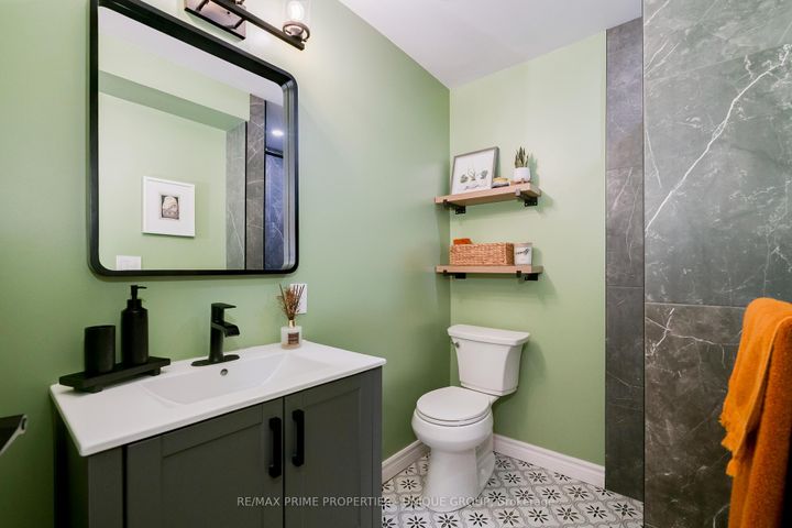 Photo 27 at 520 Muirfield Street, Donevan, Oshawa