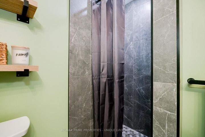 Photo 28 at 520 Muirfield Street, Donevan, Oshawa