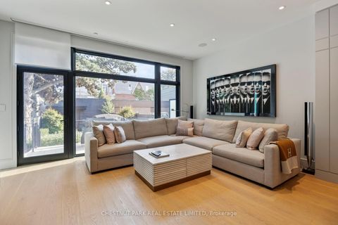 Photo 10 at 43 Summerhill Avenue, Moore Park, Toronto