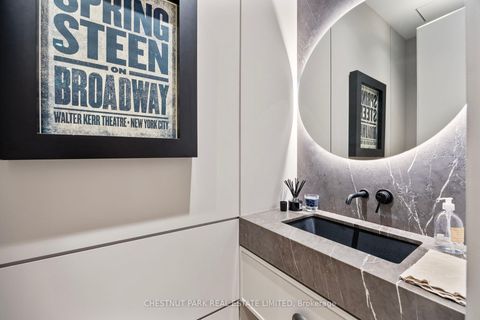 Photo 14 at 43 Summerhill Avenue, Moore Park, Toronto