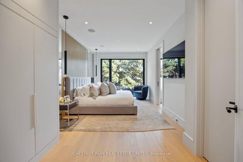 Photo 16 at 43 Summerhill Avenue, Moore Park, Toronto