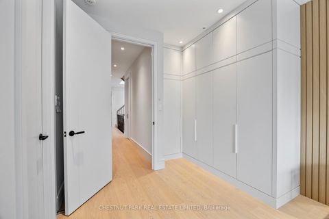 Photo 18 at 43 Summerhill Avenue, Moore Park, Toronto