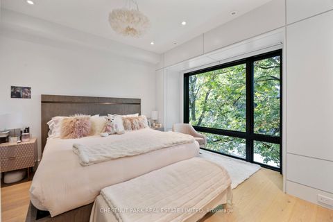 Photo 21 at 43 Summerhill Avenue, Moore Park, Toronto