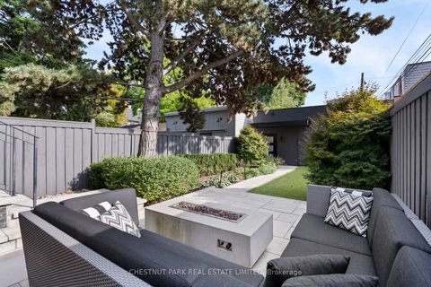 Photo 35 at 43 Summerhill Avenue, Moore Park, Toronto