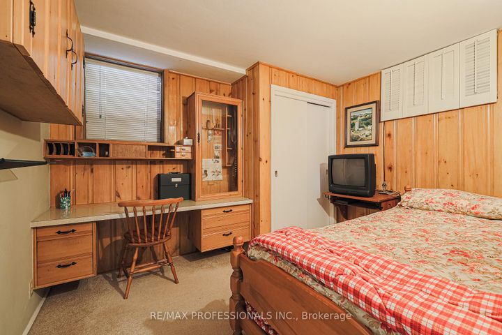 Photo 35 at 55 Old Burnhamthorpe Road, Markland Wood, Toronto