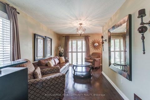 Photo 6 at 17 Truro Crescent, Milliken, Toronto Photo 6 at 17 Truro Crescent, Milliken, Toronto